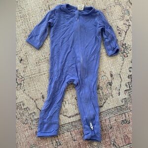 Larkspur pajamas 0-3 months